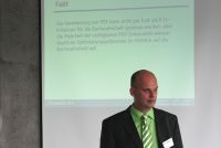Jan Eric Hellbusch während der Präsentation